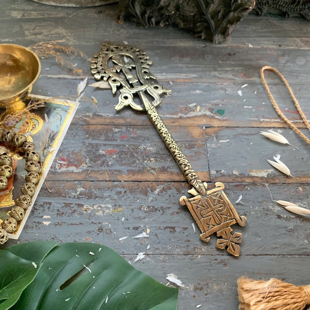 ANTIQUE 19th CENTURY AFRICAN TEWAHEDO ETHIOPIAN ETCHED COPTIC CROSS - Picture 4 of 9
